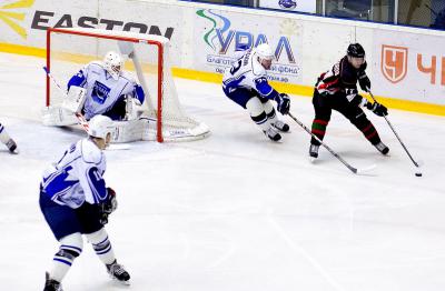 ХК «Рязань» по буллитам выиграл у «Нефтяника»